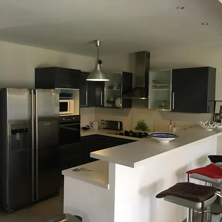 Villa Golfe Juan, A Pied Vallauris